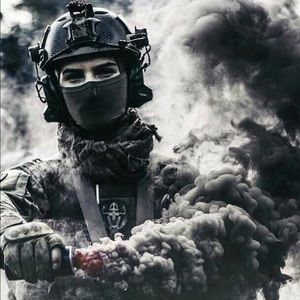 Meet your Posher, Edwin